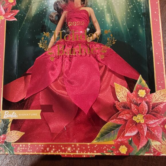 Mattel Barbie Doll Signature 2022 Holiday 13" Collectible New in the box - Picture 14 of 16